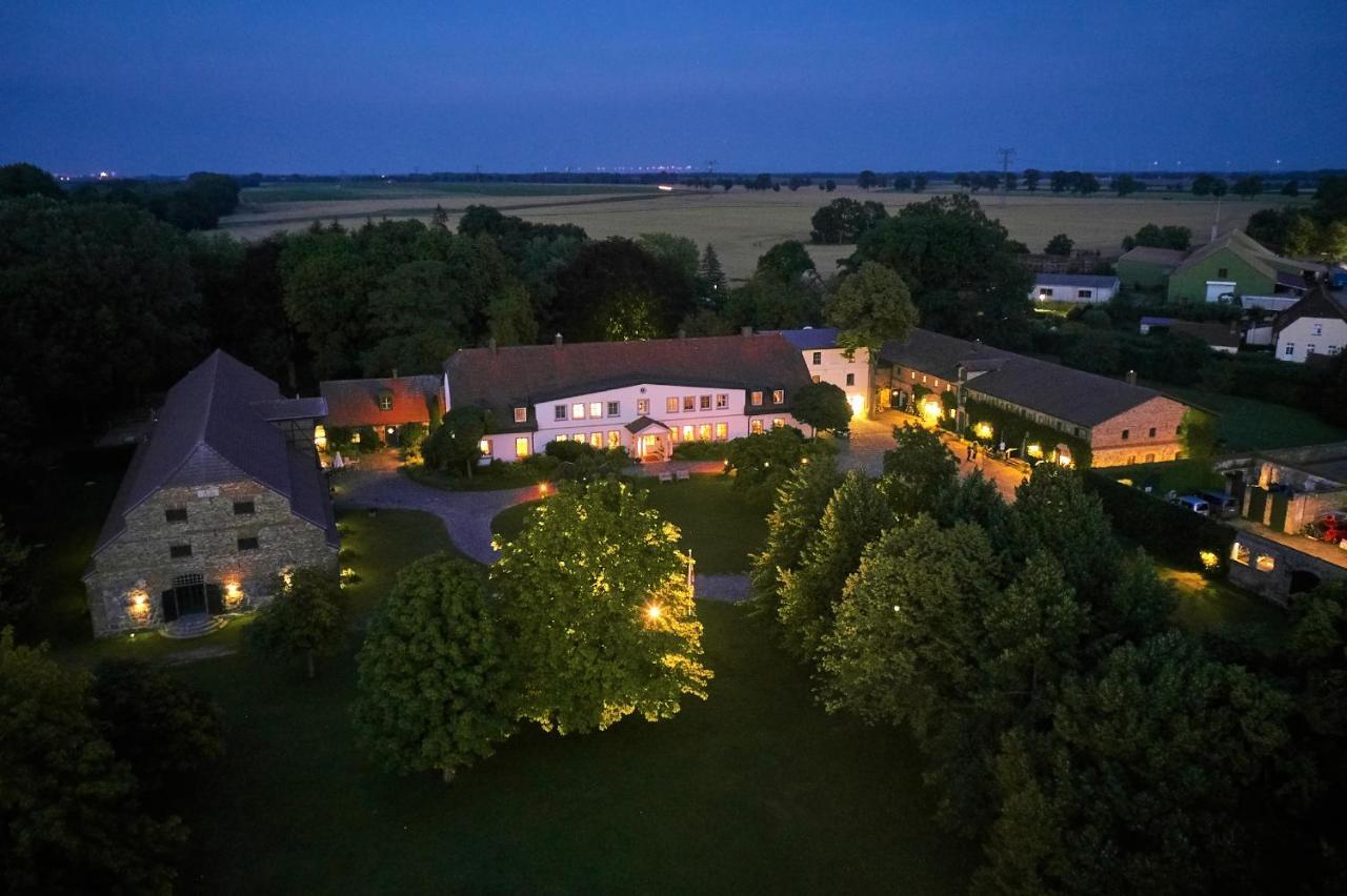 Relais & Chateaux Gutshaus Stolpe Stolpe an der Peene Exterior foto