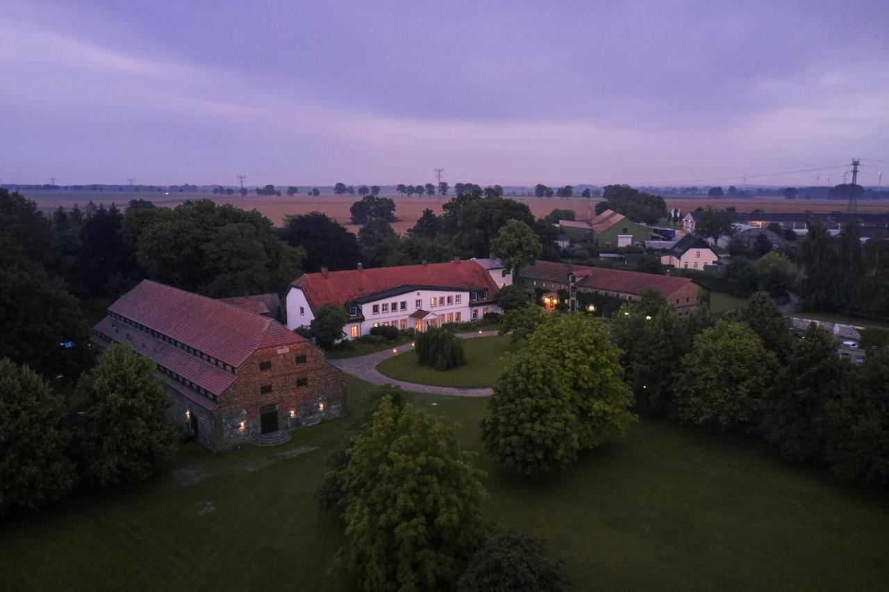 Hotel Relais & Chateaux Gutshaus Stolpe Stolpe an der Peene Exterior foto