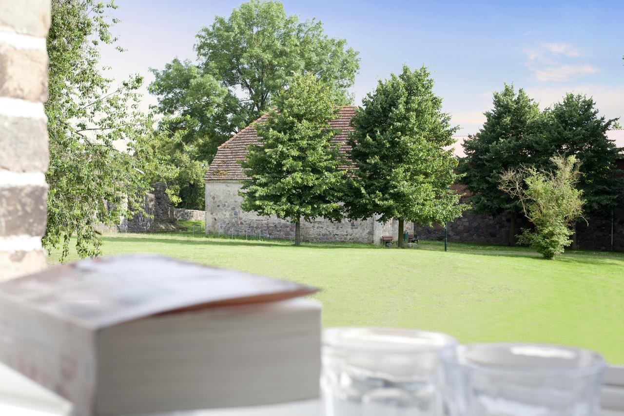 Relais & Chateaux Gutshaus Stolpe Stolpe an der Peene Exterior foto